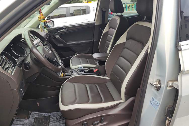 Used Volkswagen Tiguan L 2017 330TSI Automatic Two-Wheel Drive Luxury Edition
