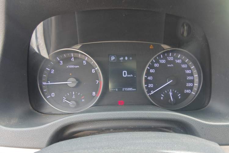 Used Hyundai Elantra (6th Generation / Lingdong) 2016 1.6L Automatic ZhiXuan · Luxury Version Instrument Cluster