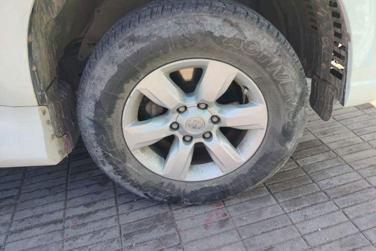 Used Toyota Prado 2014 2.7L Middle East Version Parallel Import
