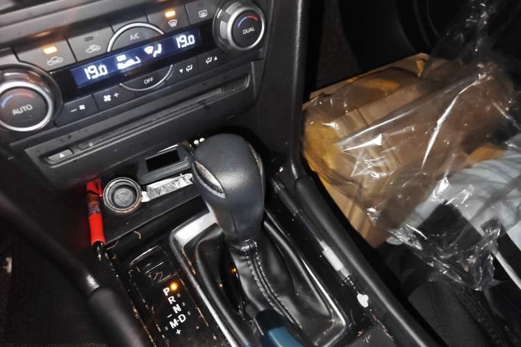 Used Mazda 3 Axela 2017 Sedan 1.5L Automatic Luxury Model Emission Standard China V