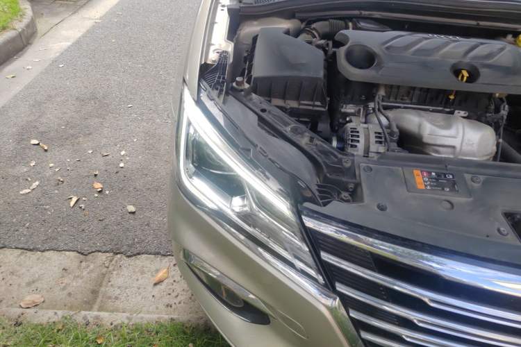 Used Roewe i5 2020 1.5L Automatic 4G Connected Leading Intelligent Driving Edition