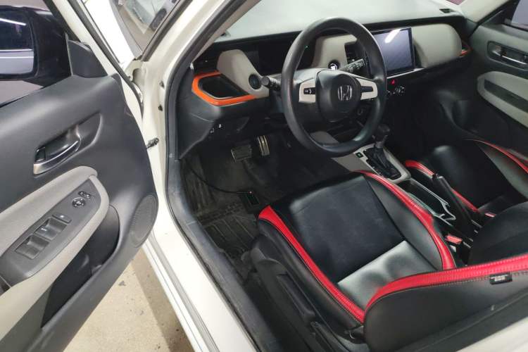 Used Honda LIFE 2021 1.5L CVT SPORT Heartbeat Edition Driver Seat