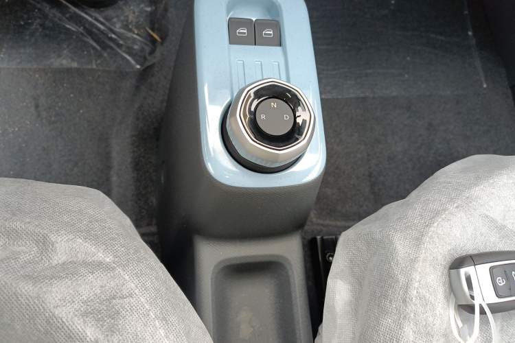 Used Geely Galaxy Panda 2024 Panda Mini 200km Endurance Bear