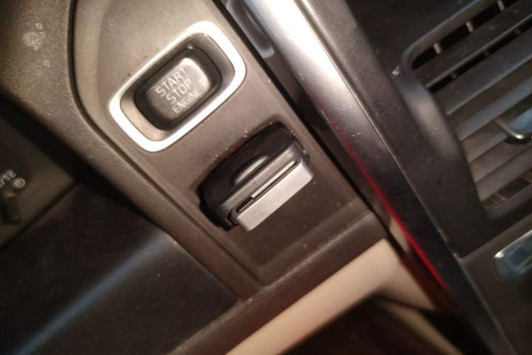 Used Volvo XC60 2012 T5 Comfort Edition