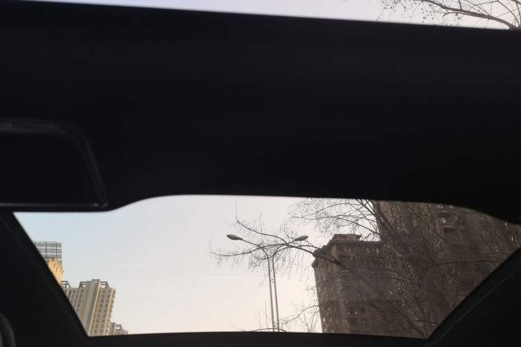 Used Mercedes-Benz GLC 2019 GLC 300 L 4MATIC Dynamic Model