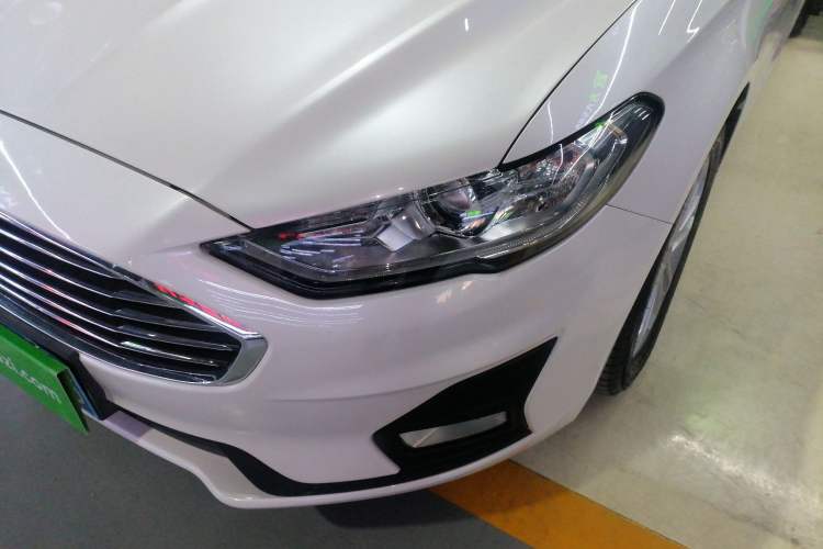 Used Ford Mondeo 2018 EcoBoost 180 Smart Control Fashion Model China V Standard Left Front Headlight