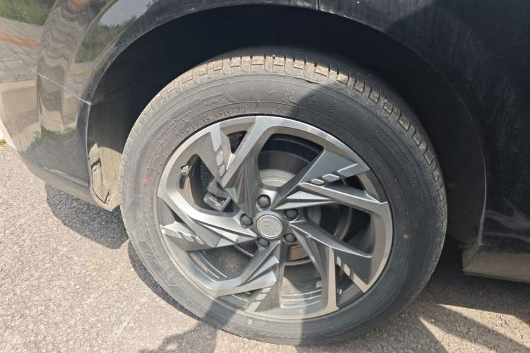 Used Hongqi HS3 PHEV 2025 Model 117km Jingwei Edition