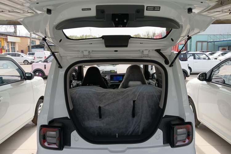 Used Geely Galaxy Panda 2024 Panda Mini 200km Endurance Bear