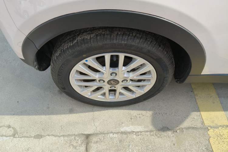 Used Chery Little Ant 2024 Facelifted 321km Beloved Edition Right Rear Wheel Hub