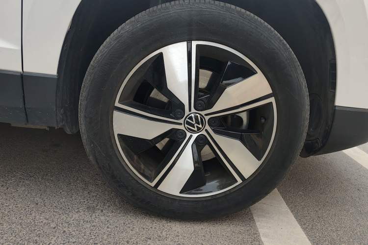 Used Volkswagen Tharu 2022 280TSI Two-Wheel Drive Comfort Edition