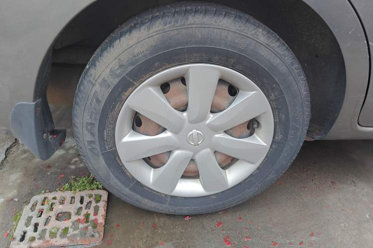 Used Nissan Sunny 2016 1.5XE Manual Leading Edition