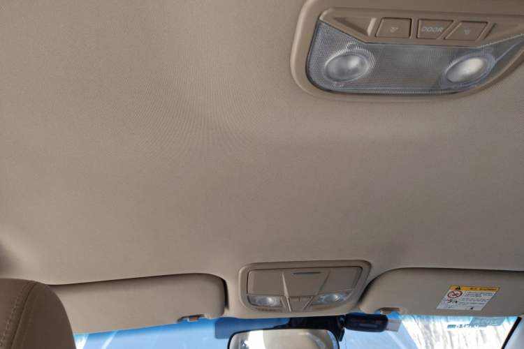 Used Geely Auto Emgrand 2017 Sedan Million Edition 1.5L Manual Luxury Model