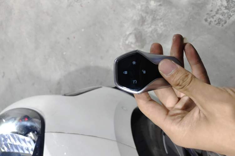 Used Hyptec HT 2023 670 Rear-Drive Ultra-High-Voltage NDA Version