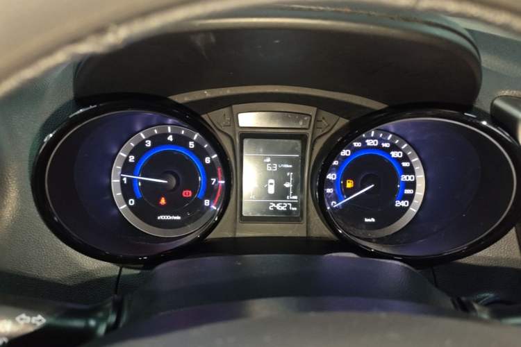 Used CHANGAN CS15 2016 1.5L Manual Fashion Edition