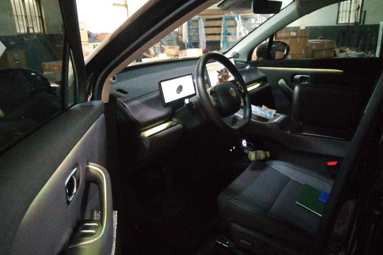 Used Leapmotor C16 2026 All-Electric 630 LiDAR Zhizun Edition 6 Seats