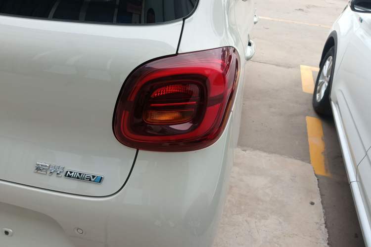 Used Wuling Hongguang MINIEV 2025 Four-Door Version Advanced Edition