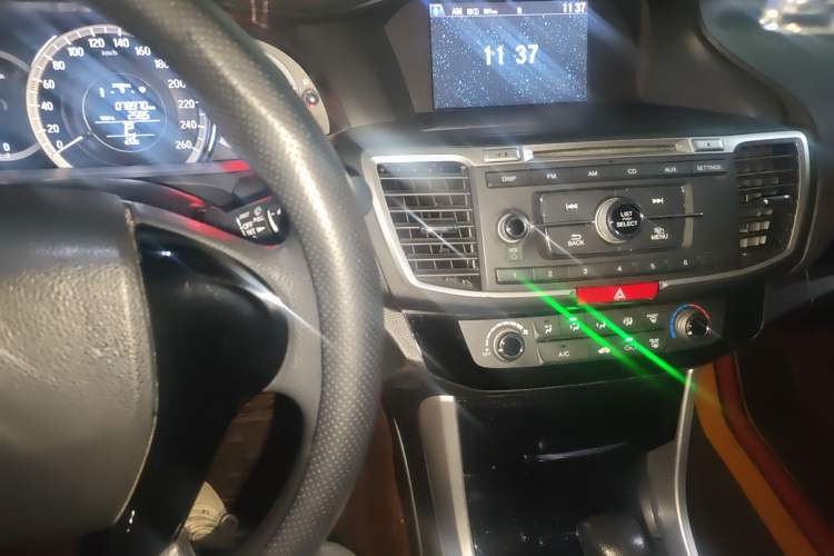 Used Honda Accord 2016 2.0L Comfort Edition Audio And AC Panel