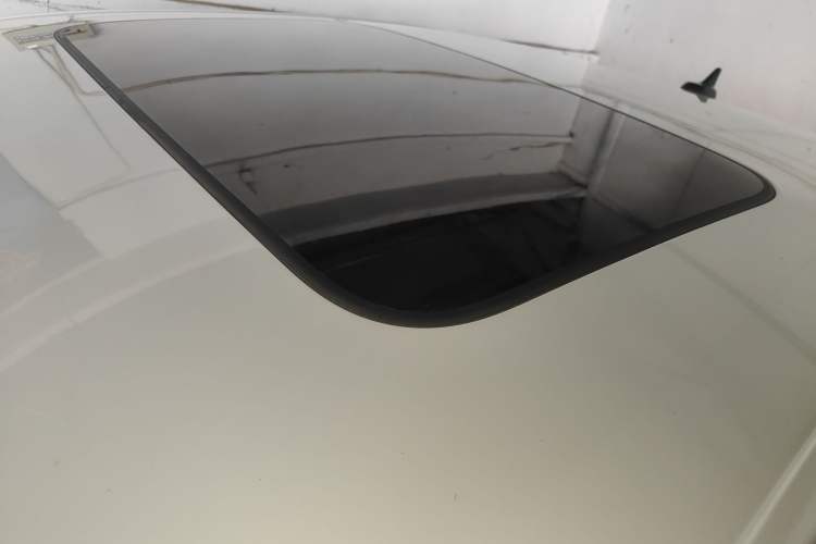 Used Volkswagen Bora 2021 1.5L Automatic Comfort Smart Connect Edition Roof