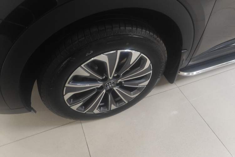 Used Buick Envision 2025 Encore Plus 28T All-Wheel-Drive Platinum Edition