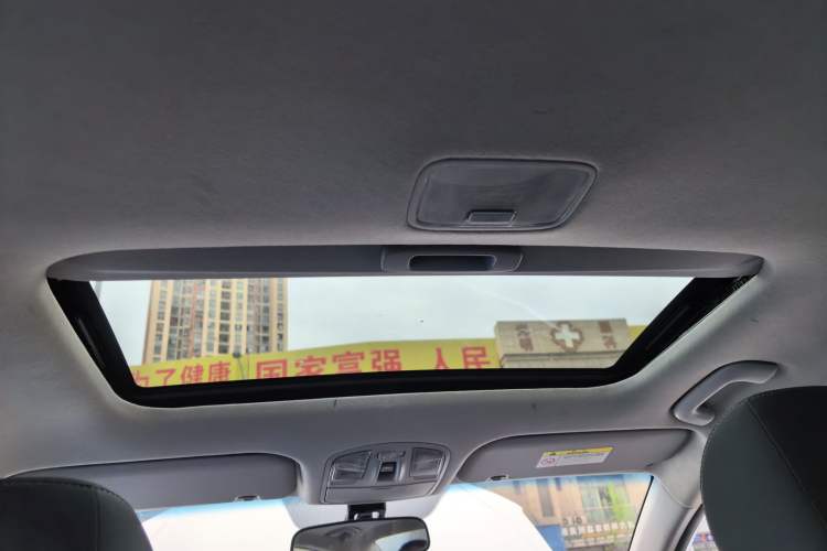 Used Hyundai Elantra (6th Generation / Lingdong) 2016 1.6L Automatic ZhiXuan – Elite Version Headliner