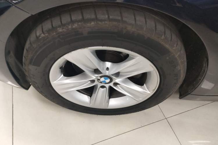 Used BMW 3 Series 2015 320i Active Edition