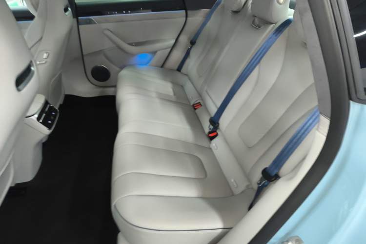 Used Hima Luxeed S7 2024 Ultra Four-Wheel Drive Flagship Edition Left Rear Seat