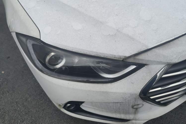 Used Hyundai Elantra (6th Generation / Lingdong) 2016 1.6L Automatic ZhiXuan – Elite Version Right Front Headlight