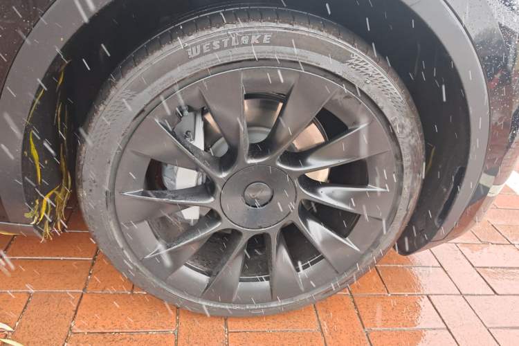 Used Tesla Model Y 2022 Revised Version Long-Range All-Wheel Drive