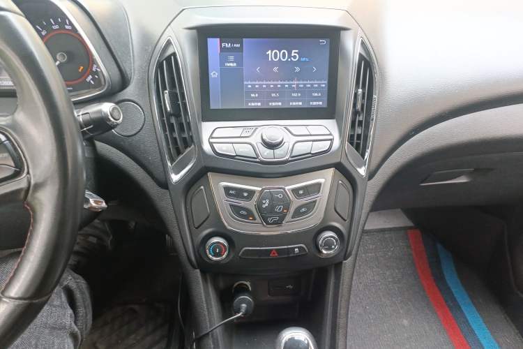 Used Chery Arrizo 5 2016 1.5L CVT Lingrui Edition Audio And AC Panel