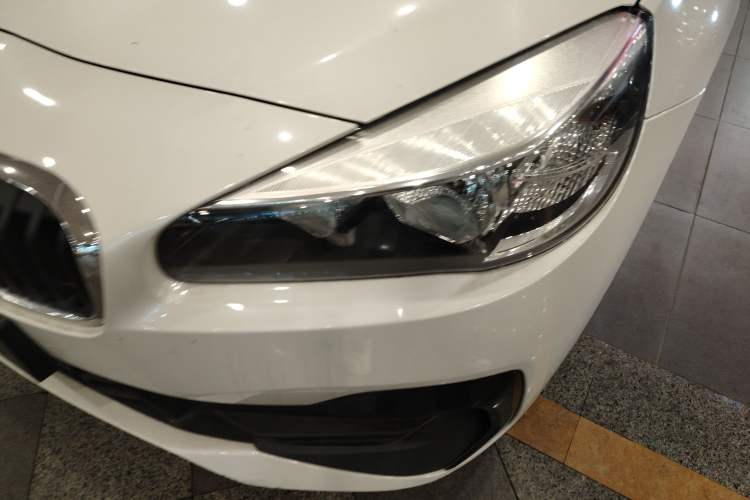 Used BMW 2 Series Gran Tourer 2018 220i Leading Model Left Front Headlight