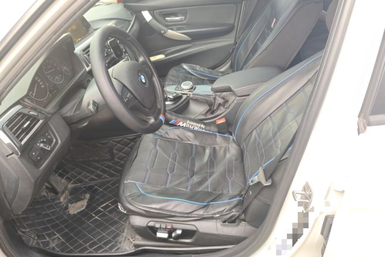 Used BMW 3 Series 2016 320i Fashion Model Left Front Seat