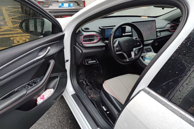 Used BYD Destroyer 05 2022 DM-i 120KM Flagship Model Driver Seat