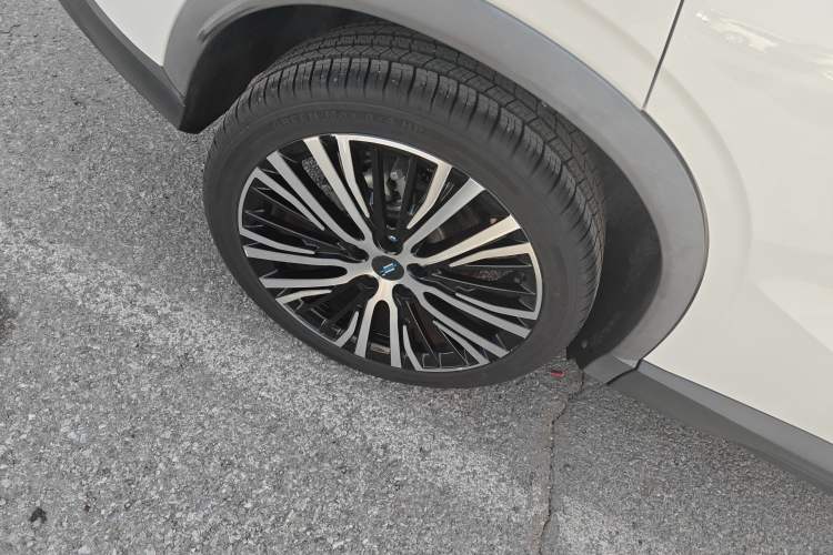 Used Oshan X5 2021 1.5T DCT Flagship Edition