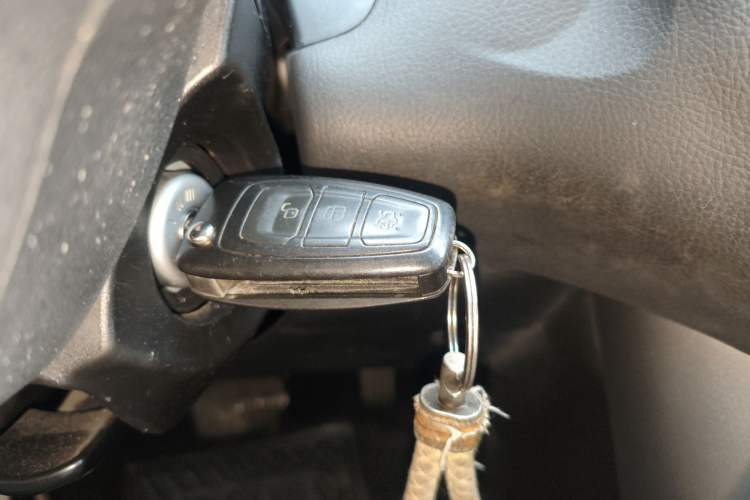 Used Ford Focus 2015 Hatchback 1.6L Automatic Comfort Model Vehicle Key