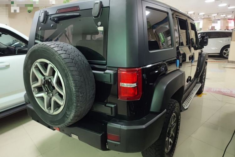 Used BAIC Off-Road BJ40 2016 40L 2.3T Automatic All-Wheel Drive Premium Edition
