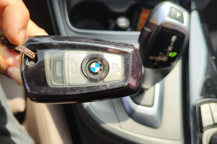 Used BMW 3 Series 2018 320Li Fashion Model Vehicle Key