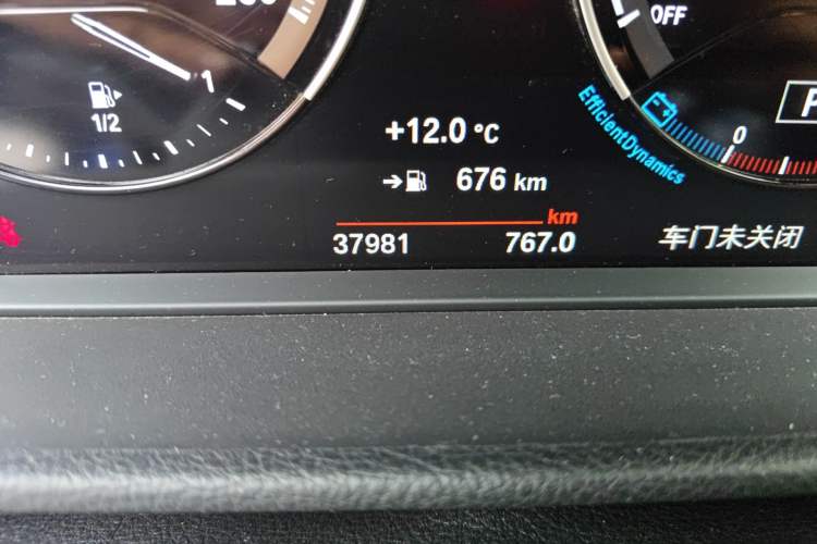 Used BMW 1 Series 2019 118i M Sport Package Odometer Close Up