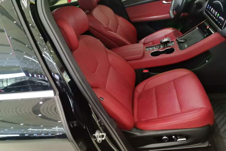 Used Hima AITO M5 2023 Extended-Range Four-Wheel Drive Intelligent Driving Version Right Front Seat