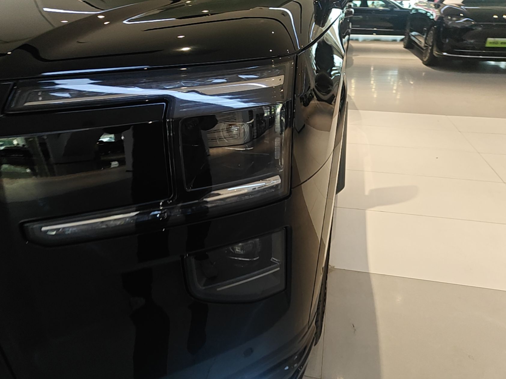 Zeekr 9X 2025 Moon Black Edition 70kWh — снимка 8