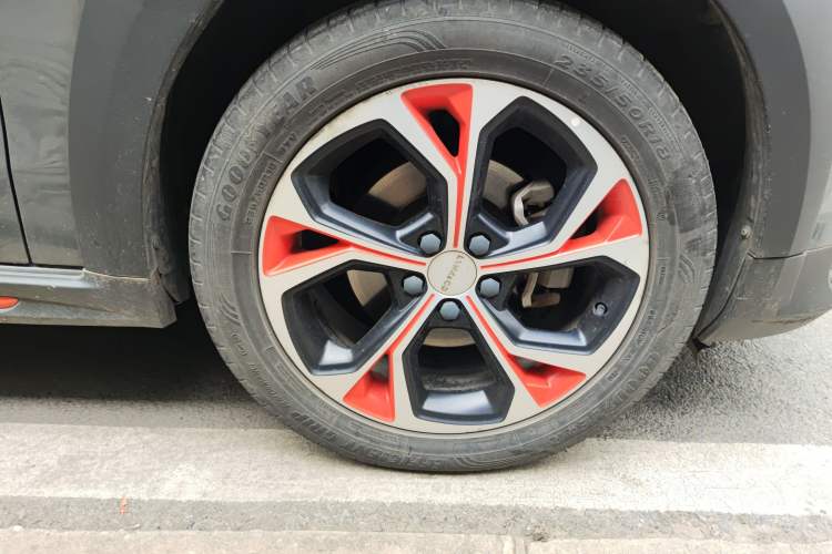 Used Lynk & Co 02 2018 1.5T DCT Two-Wheel Drive Zhaoban China V Standard