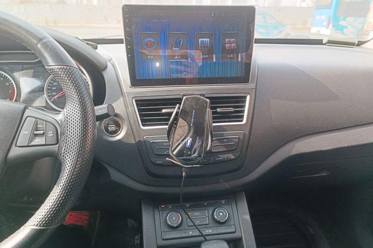 Used Bestune X40 2018 Internet Celebrity Edition 1.6L Automatic Luxury Version
