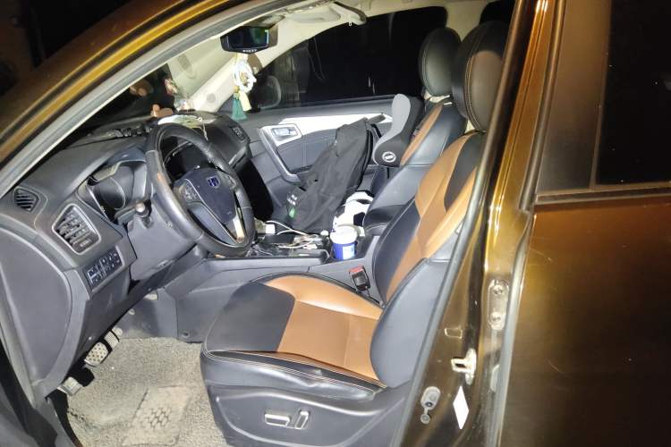 Used Geely Auto Vision X6 2016 1.3T CVT Flagship Model