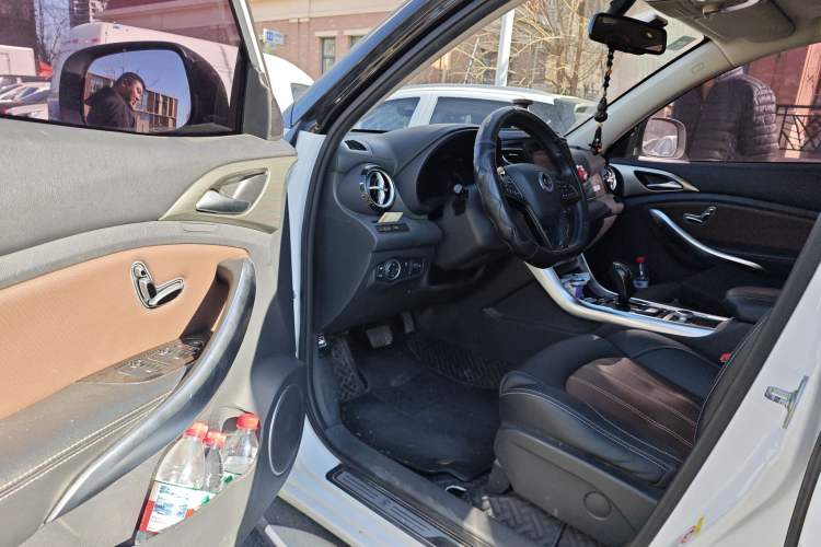 Used BYD Song New Energy 2017 Song DM 1.5TID All-Wheel Drive Luxury Model
