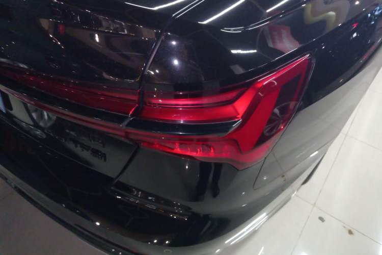 Used Audi A6L 2019 40 TFSI Luxury Dynamic Model
