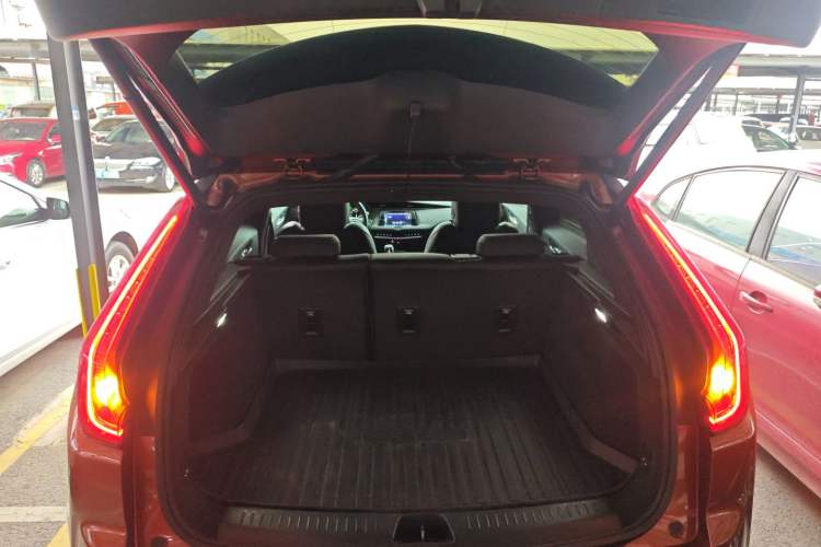 Used Cadillac XT4 2021 28T Two-Wheel Drive Tech Edition