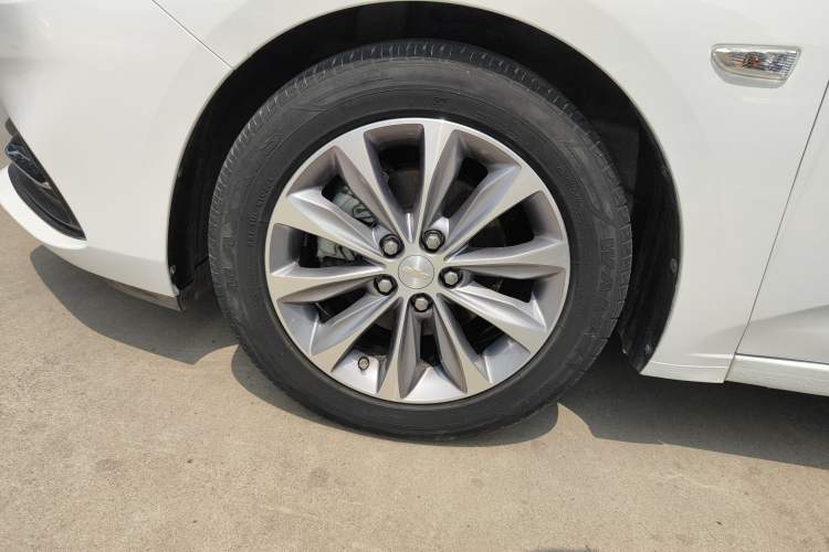 Used Chevrolet Monza 2022 320 Automatic Enjoyment Sunroof Version Exterior 4