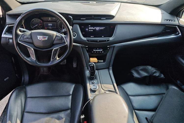 Used Cadillac XT5 2020 28T Luxury Version
