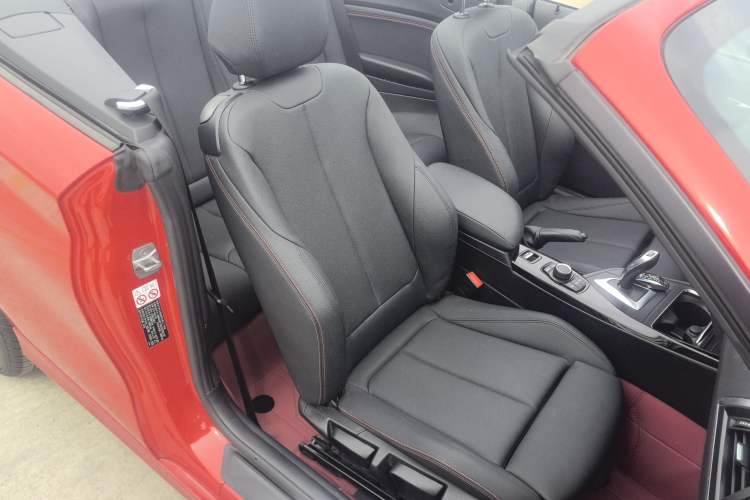 Used BMW 2 Series 2018 220i Convertible Coupe Sports Design Package