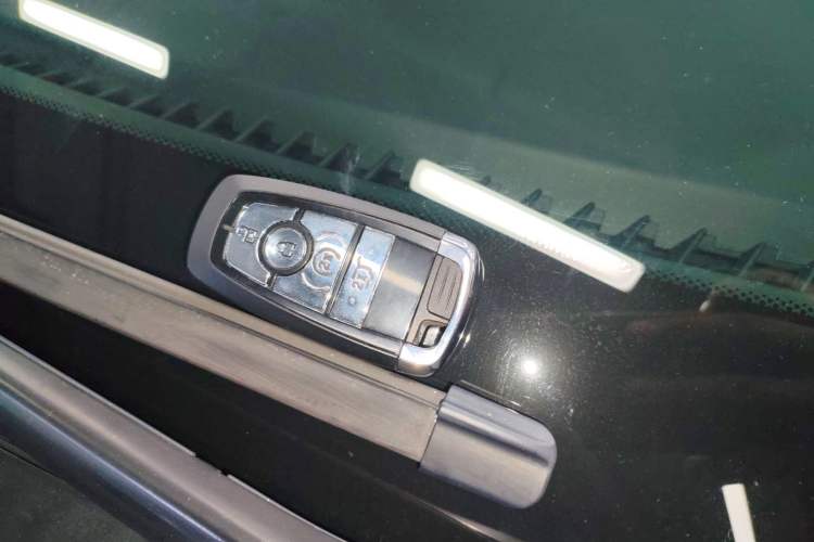 Used Lincoln Aviator 2020 3.0T V6 Four-Wheel Drive Premium Edition