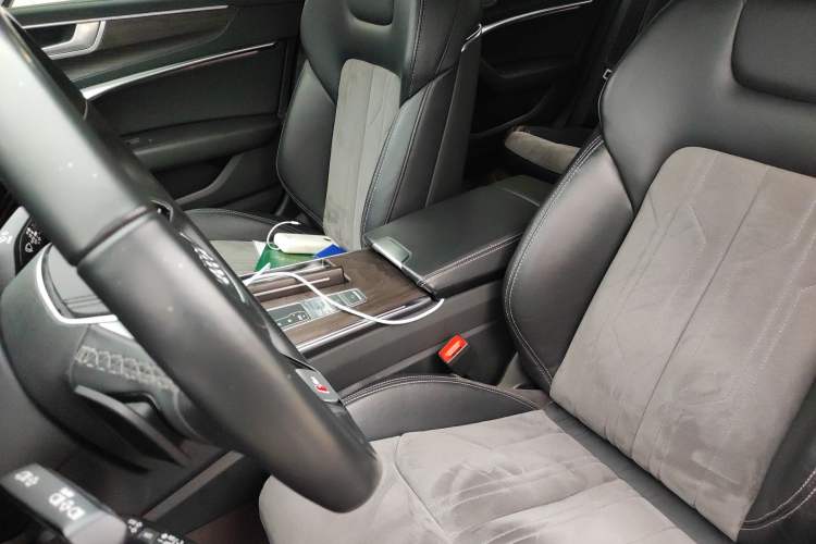 Used Audi A6L 2023 Revised Edition 45 TFSI quattro Prestige Dynamic Version Left Front Seat